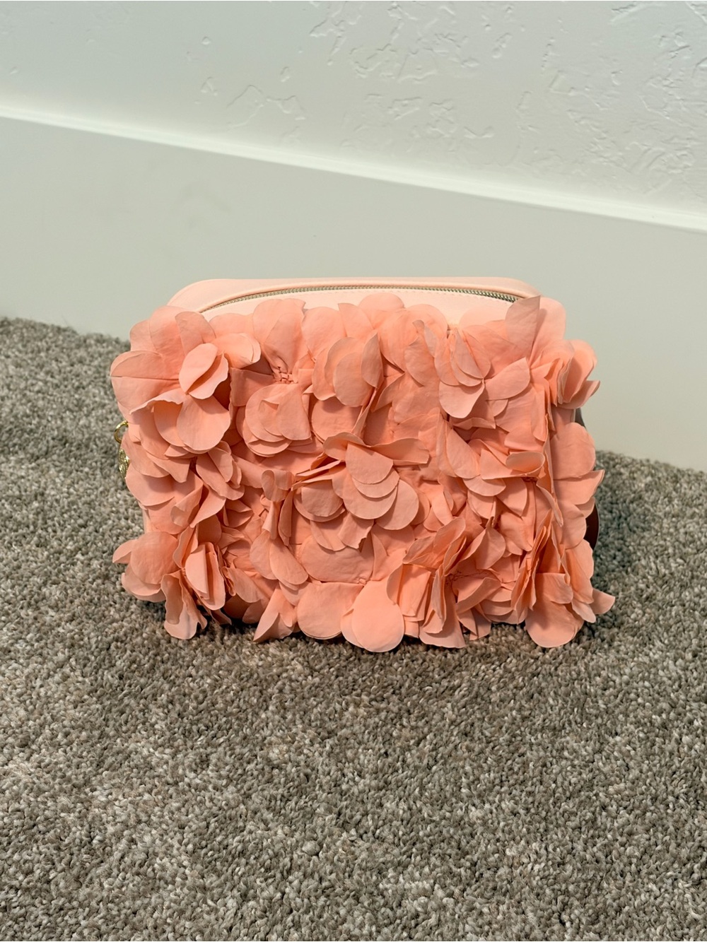 🇺🇸 Bath & Body Works Faux Floral Pink Flower Crossbody Purse BNWT